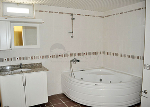 Пентхаус с четырьмя спальными комнатами в Махмутларе