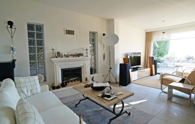 Отдельная вилла с частным бассейном в центре Бодрума