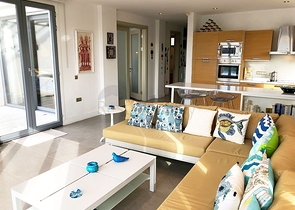 Мебелированная квартира с панорамным видом на море в Бодруме