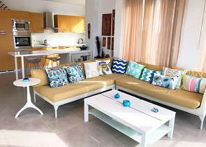 Мебелированная квартира с панорамным видом на море в Бодруме