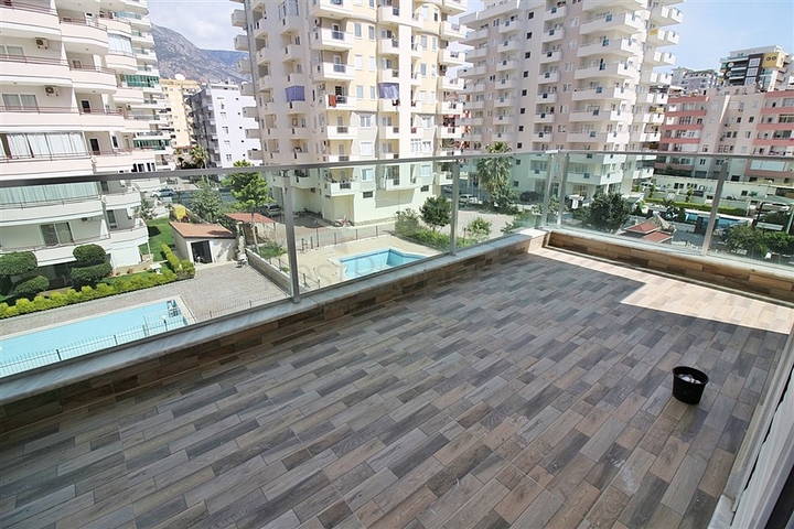 Двухкомнатная квартира с мебелью в районе Махмутлар