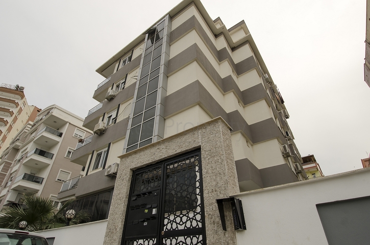 Квартира 1+1 с мебелью в микрорайоне Хурма Коньяалты