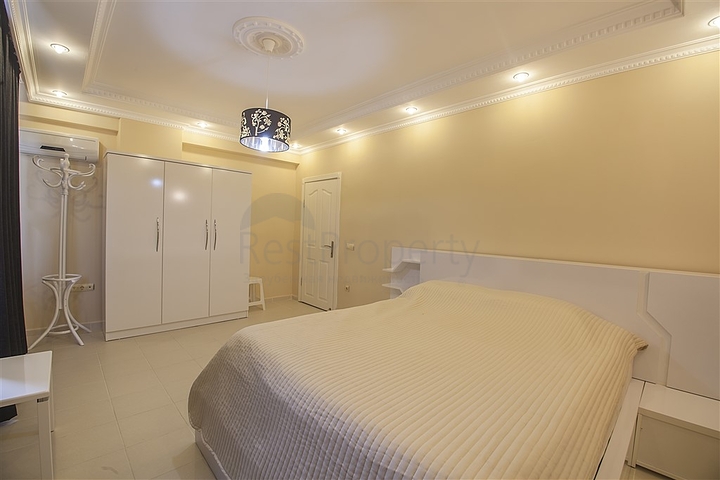 Большой меблированный пентхаус в районе Махмутлар