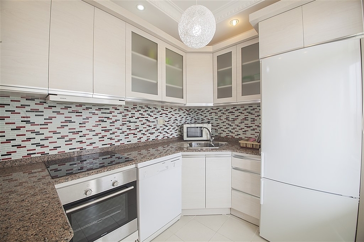 Большой меблированный пентхаус в районе Махмутлар