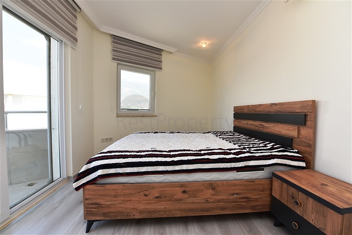 Большой пентхаус с семью спальными комнатами в Джикджилли