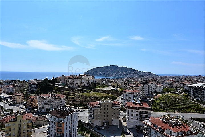 Большой пентхаус с семью спальными комнатами в Джикджилли