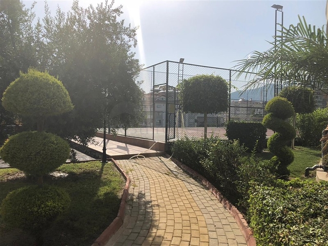 Большой пентхаус с семью спальными комнатами в Джикджилли