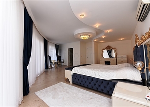 Большой пентхаус с семью спальными комнатами в Джикджилли