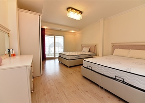 Большой пентхаус с семью спальными комнатами в Джикджилли