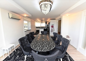 Большой пентхаус с семью спальными комнатами в Джикджилли