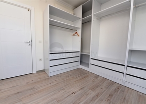 Большой пентхаус с семью спальными комнатами в Джикджилли