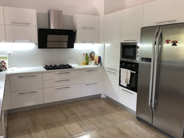 Изумительная вилла в нескольких минутах ходьбы от моря