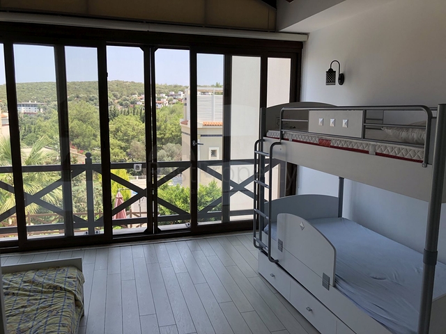 Изумительная вилла в нескольких минутах ходьбы от моря