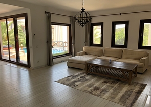 Изумительная вилла в нескольких минутах ходьбы от моря