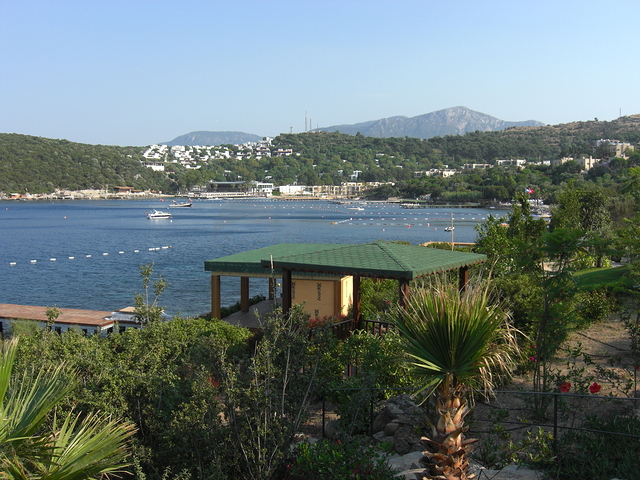 Квартира 2+1 с панорамным видом на Оливковый холм в Бодруме