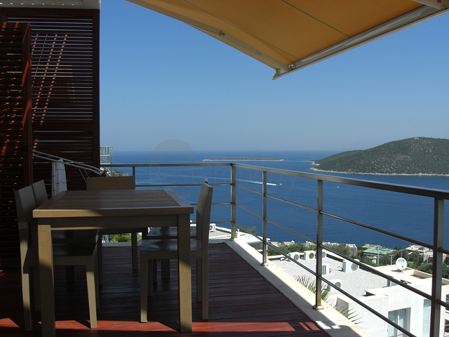 Квартира 2+1 с панорамным видом на Оливковый холм в Бодруме