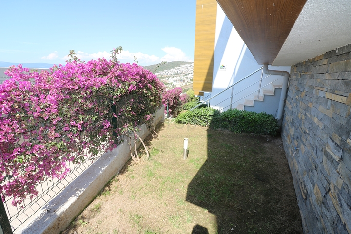 Квартира 2+1 в Бодруме с видом на море