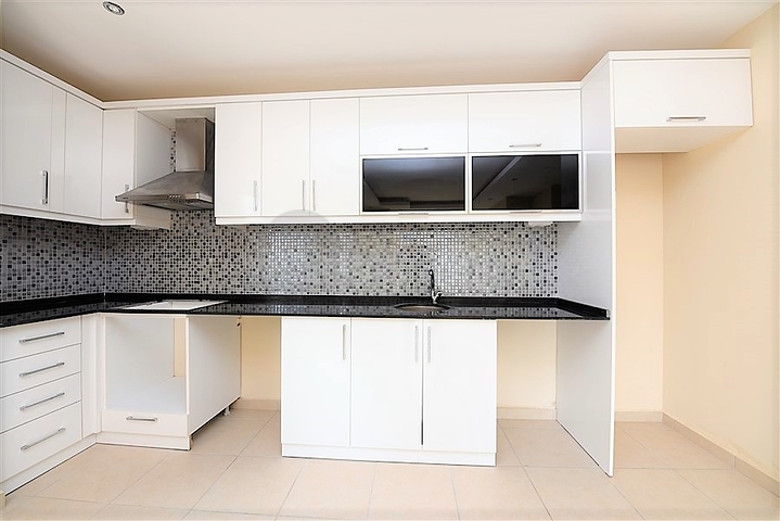 Двухкомнатная квартира по привлекательной цене в Махмутларе