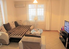 Трехкомнатная квартира с мебелью в районе Оба