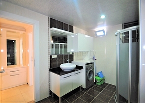 Меблированная квартира планировки 1+1 в Кестеле