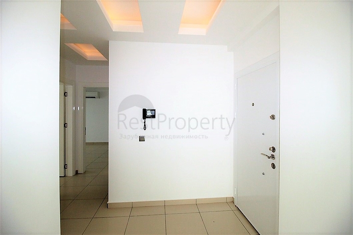 Трёхкомнатная квартира в комплексе с богатой инфраструктурой