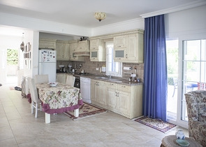 Вилла в Бодруме с общей территорией 1200м2