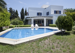 Вилла в Бодруме с общей территорией 1200м2