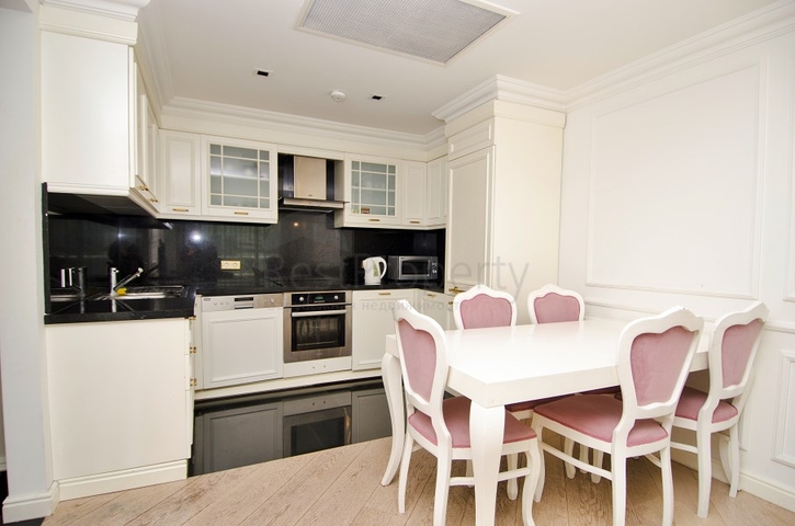 Квартира 2+1 с мебелью в комплексе отельного типа в Анталии