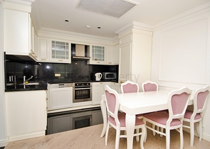 Квартира 2+1 с мебелью в комплексе отельного типа в Анталии