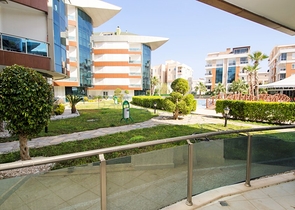 Квартира 1+1 в комплексе с инфраструктурой отеля 450 м до моря