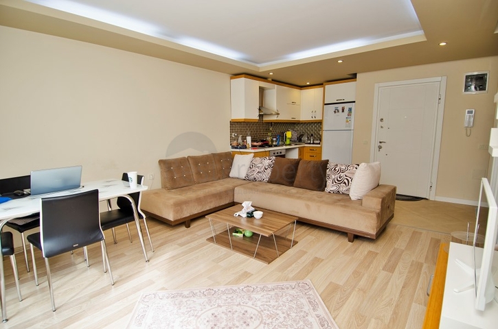 Квартира 1+1 с мебелью в районе Лиман Коньяалты