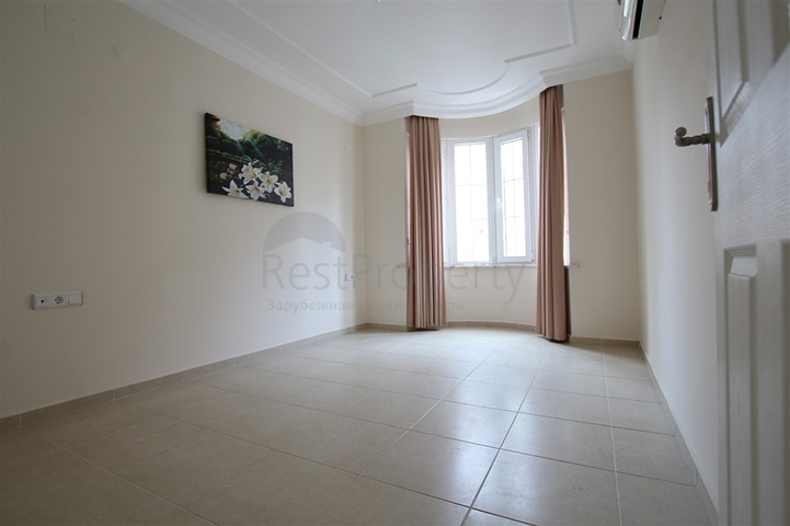 Трехкомнатная квартира по выгодной цене в Махмутларе