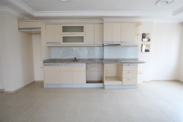 Трехкомнатная квартира по выгодной цене в Махмутларе