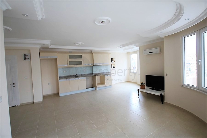 Трехкомнатная квартира по выгодной цене в Махмутларе