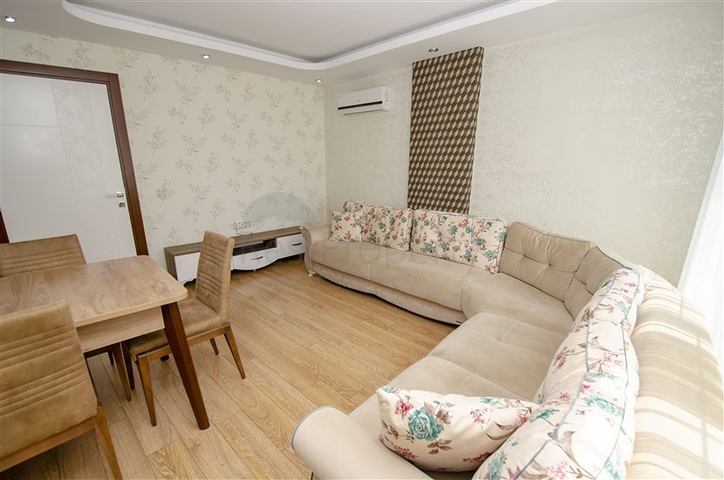 Квартира 2+1 в комплексе рядом с Боачай каналом в Коньяалты