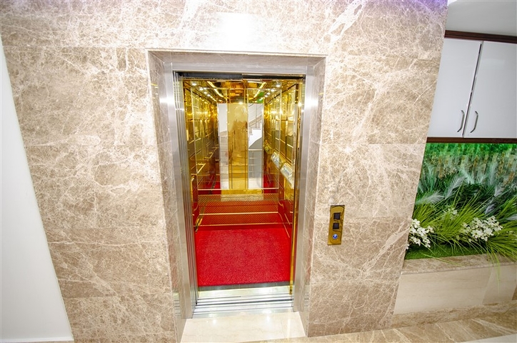 Квартира 2+1 в комплексе рядом с Боачай каналом в Коньяалты