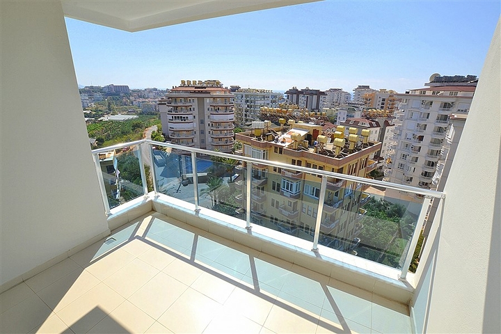 Комфортная квартира с мебелью в районе Тосмур, в Алании