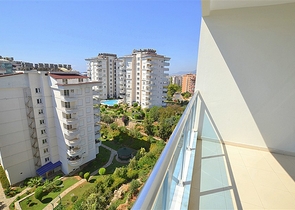 Комфортная квартира с мебелью в районе Тосмур, в Алании