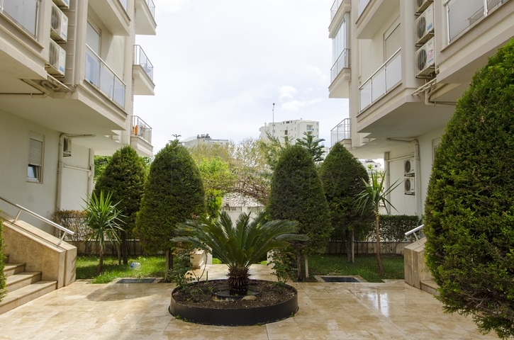 Двухкомнатная квартира в районе Коньяалты по доступной цене