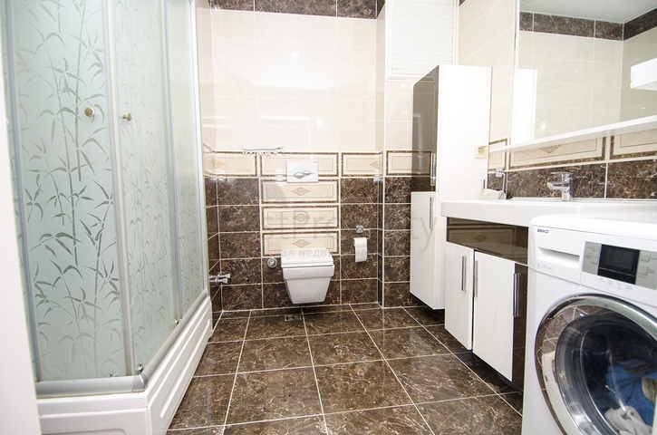 Квартира 2+1 с мебелью в пешей доступности к морю в Анталии