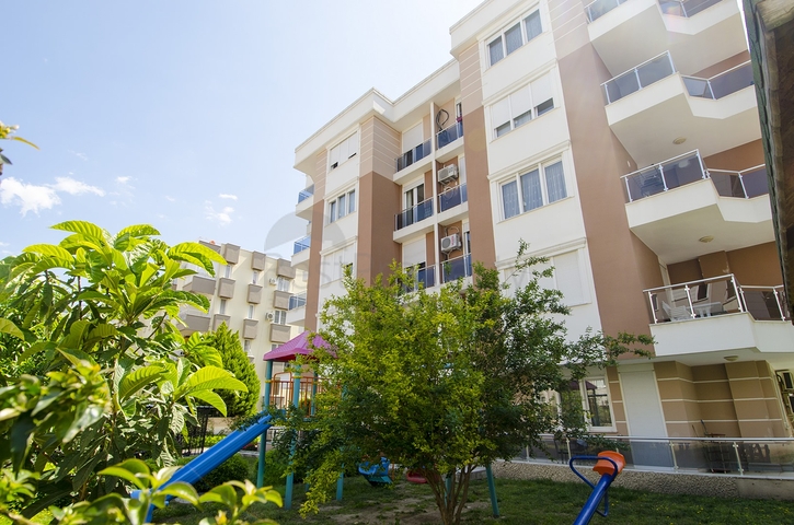 Квартира 2+1 с мебелью в пешей доступности к морю в Анталии