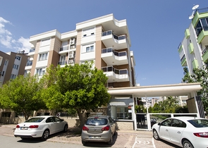 Квартира 2+1 с мебелью в пешей доступности к морю в Анталии