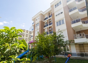 Квартира 2+1 с мебелью в пешей доступности к морю в Анталии