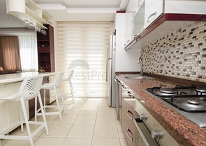 Квартира 2+1 с мебелью в пешей доступности к морю в Анталии