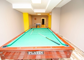 Квартира 2+1 с видом на бассейн в новом комплексе в Лимане