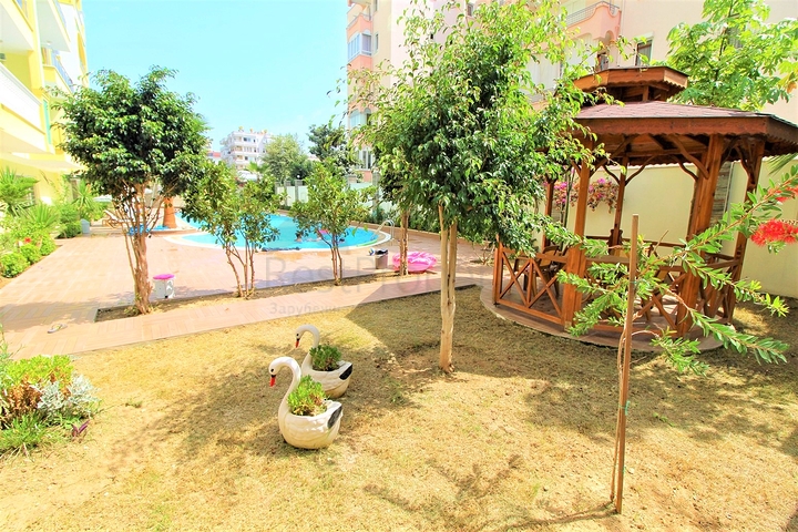 Двухкомнатная квартира с мебелью в центре Махмутлара