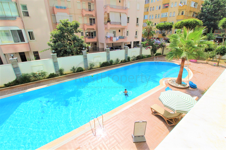 Двухкомнатная квартира с мебелью в центре Махмутлара