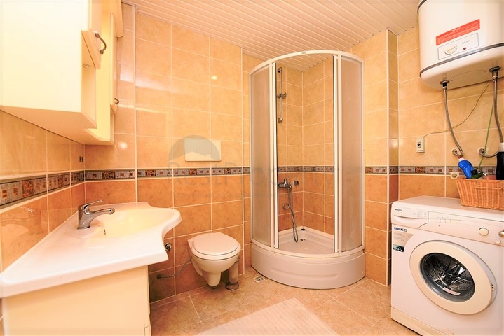 Меблированная квартира с двумя спальнями в Джикджилли