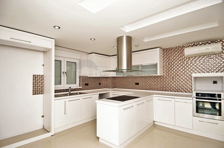 Элитный дуплекс 6+1 в Унжалы Коньяалты Анталья