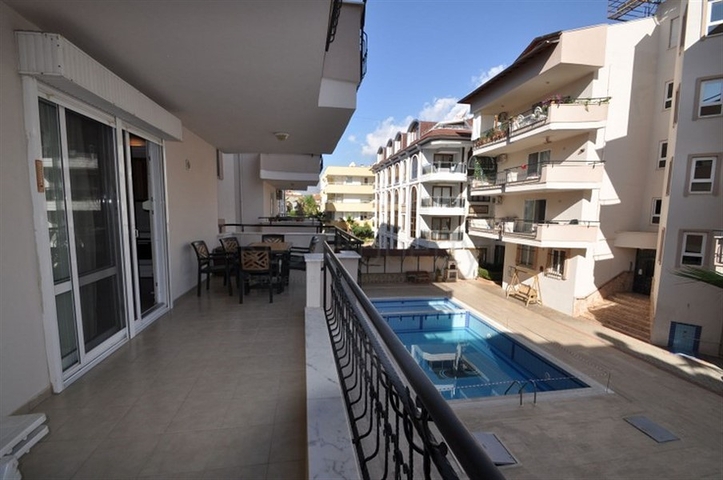 Меблированная квартира с двумя спальнями в Оба